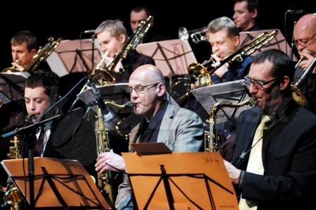  SAXOFÓNOVÁ SEKCIA