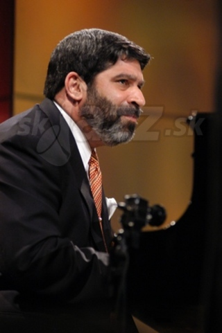  GILBERTO PULPO COLON