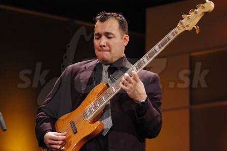 ARMANDO CEPEDA