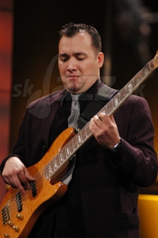 ARMANDO