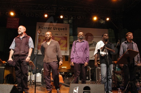 DAVE HOLLAND QUINTET