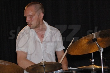  Paal Nilssen-Love