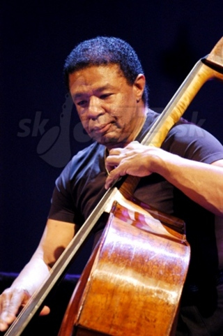 BUSTER WILLIAMS