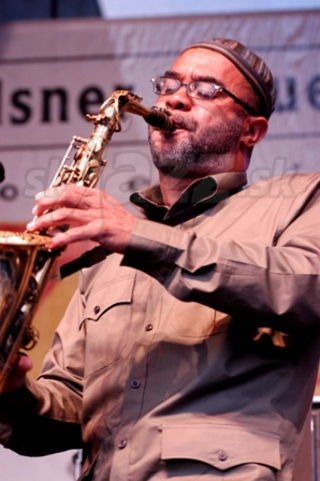 KENNY GARRETT