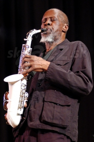 CHARLES GAYLE