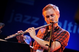  NIELS LYHNE LØKKEGAARD