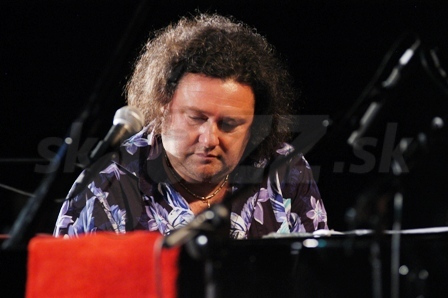  LEONID