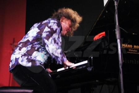 LEONID