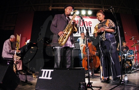 ARI BROWN QUARTET