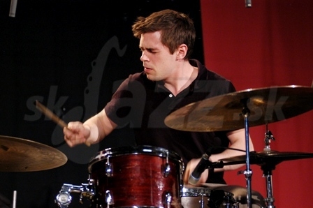  JONAS BURGWINKEL