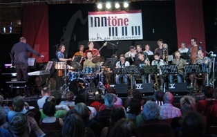  NOUVELLE CUISINE BIG BAND