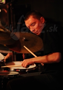  MICHAL