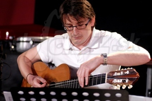  DANIEL OMAN