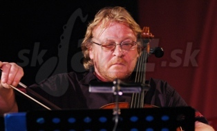  THOMAS WALL