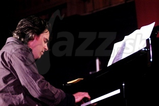  DANIEL KELLY