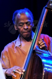  CECIL McBEE