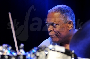  BILLY HART