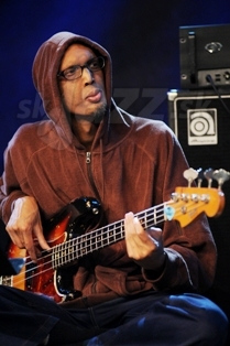  SHAHZAD ISMAILY