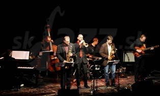  EAST EUROPEAN ARTSEMBLE