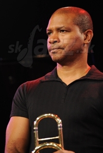  ROBIN EUBANKS