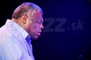  MULGREW MILLER