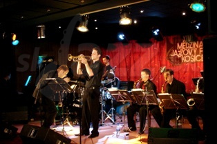 CHAMELEON BIG BAND