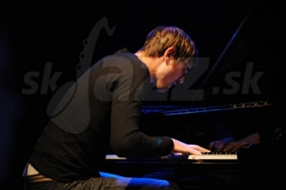  BENEDIKT