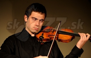  MATEUSZ SMOCZYNSKI