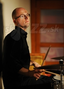  LUKASZ 