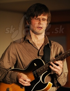  KONRAD